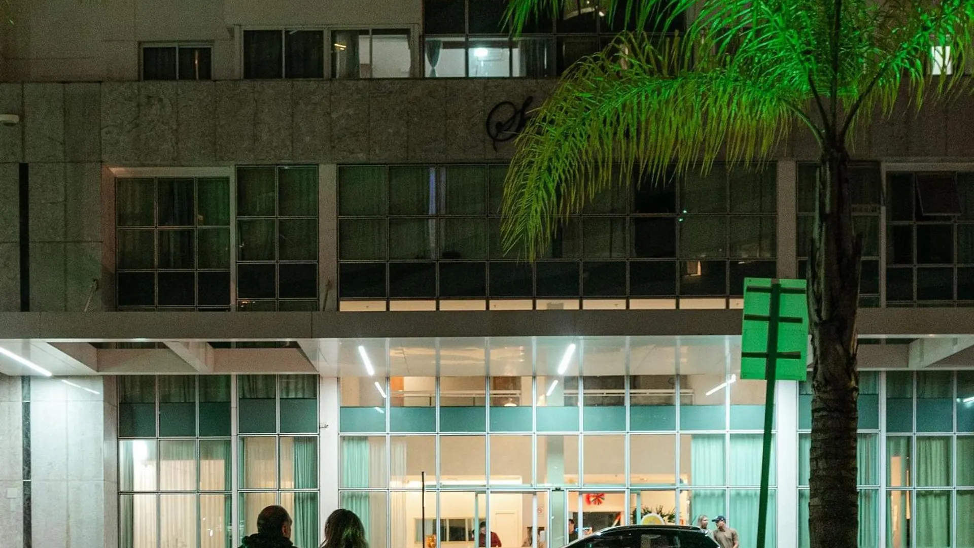 Hotel Saint Moritz Flat Particular Conforto E Tranquilidade No Centro De Brasilia