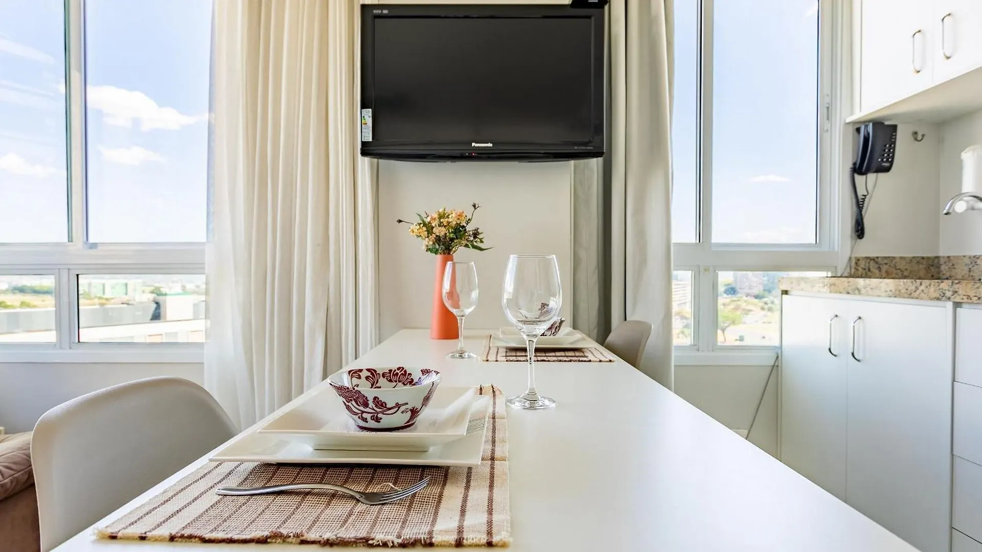 Hotel Saint Moritz Flat Particular Conforto E Tranquilidade No Centro De Brasilia